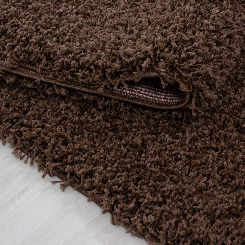 Mila Vloerkleed – Bruin – Hoogpolig & Effen