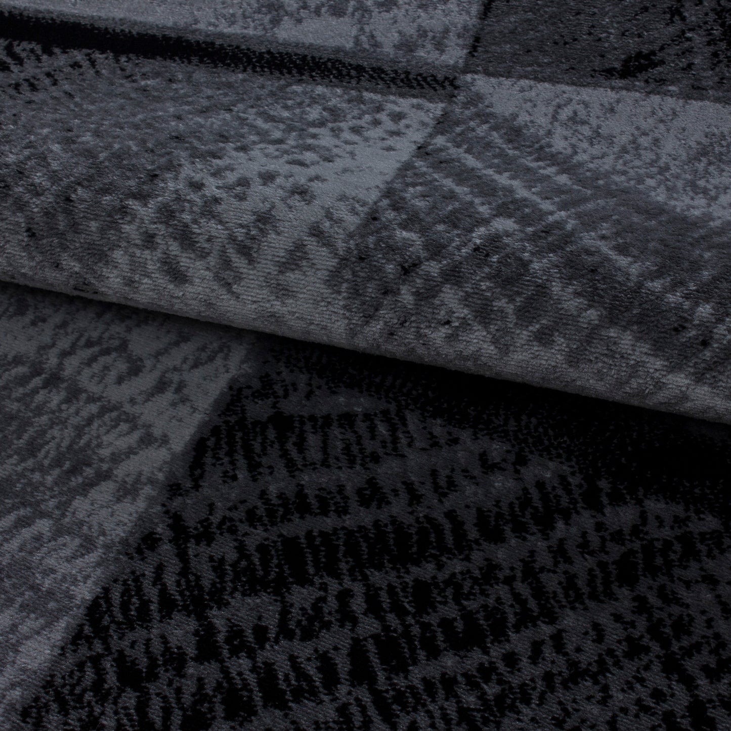Plus Vloerkleed – Grijs – Patchwork Design – Laagpolig