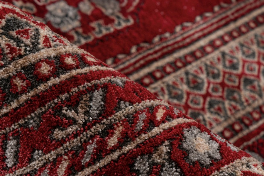 Dakar Vloerkleed – Rood – Laagpolig met Traditioneel Middenmedaillon