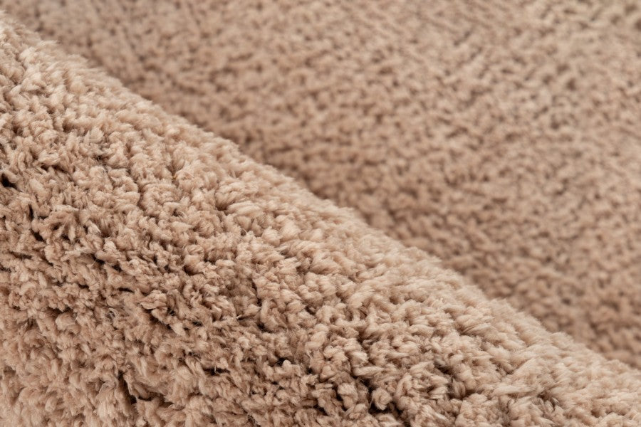 Hoogpolig vloerkleed Dream – Champagne, verfijnd met zachte glans