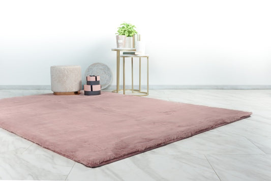 Heaven Fluffy Vloerkleed – Poederroze – Zacht & Effen