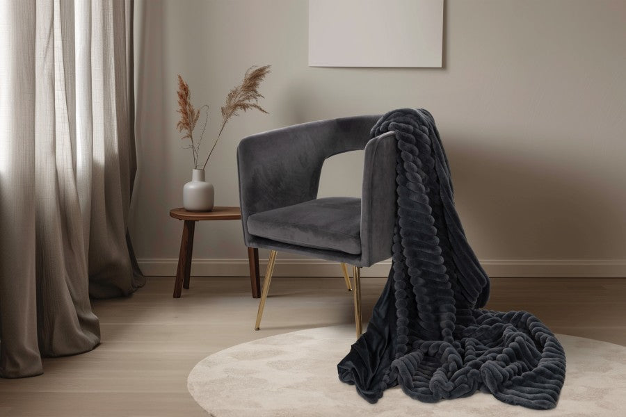 Plush deken – Antraciet met zachte ribbelstructuur