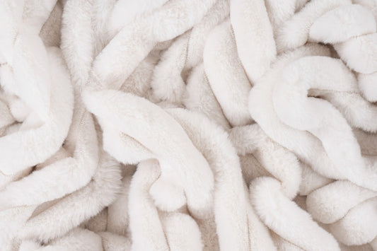 Plush deken – Ivory met zachte ribbelstructuur