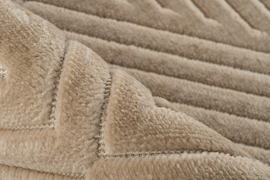 Japandi binnen- en buitenkleed Viva – beige met diamantvormig motief