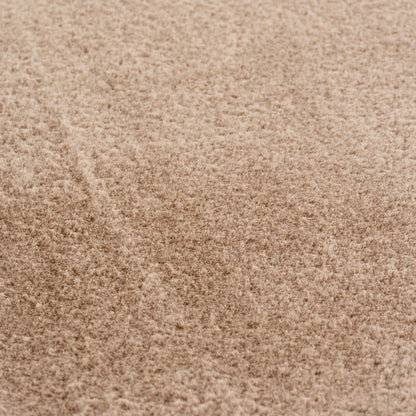 Joy vloerkleed – Beige – Effen laagpolig vloerkleed – zacht en met glans