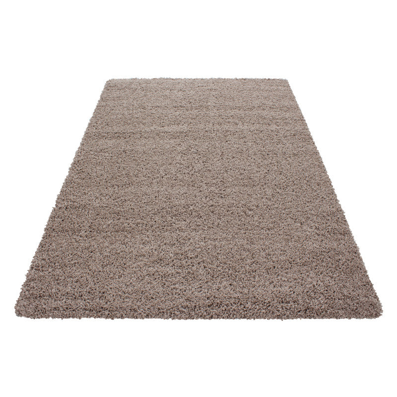 Mila Vloerkleed – Beige – Hoogpolig & Effen