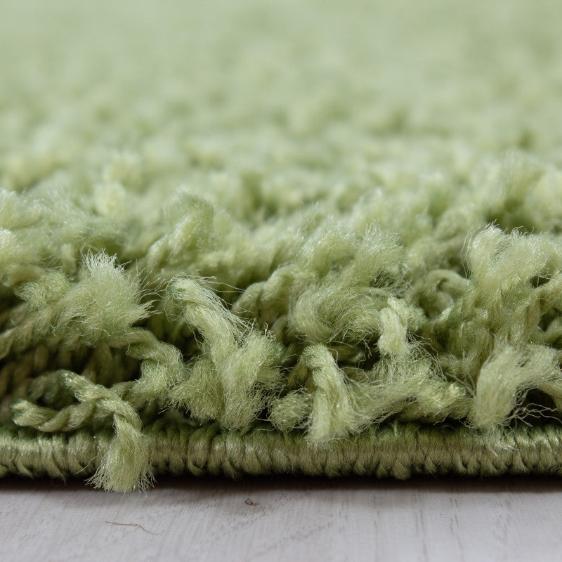 Mila Vloerkleed – Groen – Hoogpolig & Effen