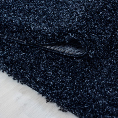 Mila Vloerkleed – Navy – Hoogpolig & Effen