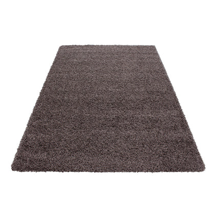 Mila Vloerkleed – Taupe – Hoogpolig & Effen