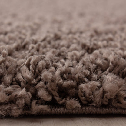Mila Vloerkleed – Taupe – Hoogpolig & Effen