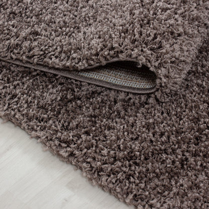 Mila Vloerkleed – Taupe – Hoogpolig & Effen