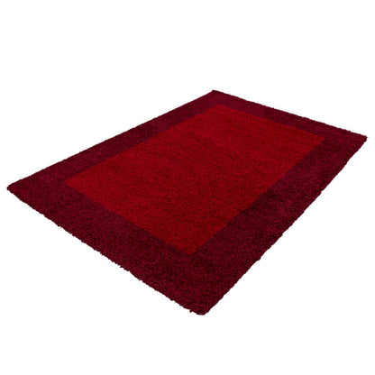 Mila Vloerkleed – Kader Rood – Hoogpolig & Zacht