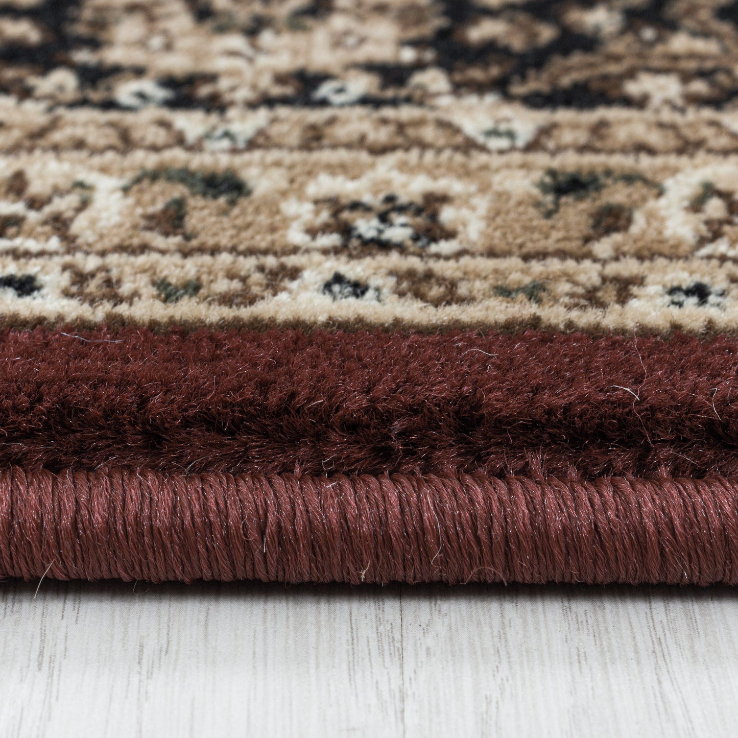 Bukhara – Klassiek Vloerkleed – Rood