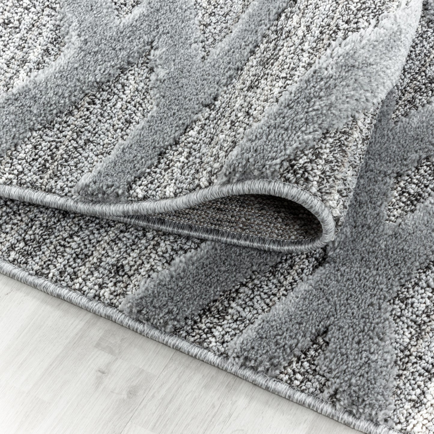 Pisa Rond Vloerkleed – Grijs – Geruite Diamantstructuur – Laagpolig & Modern