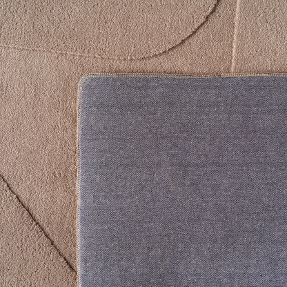Pompei Seta Taupe – Japandi Stijl – Laagpolig Vloerkleed