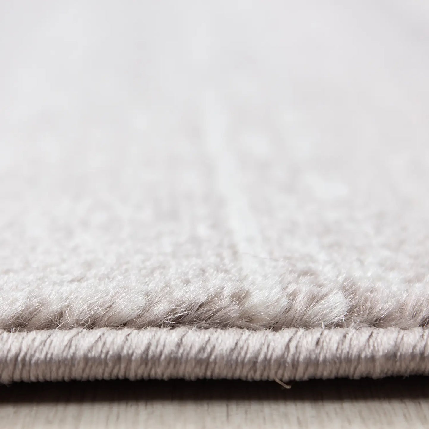 Plus Vloerkleed – Beige – Laagpolig & Gemêleerd Uni Design