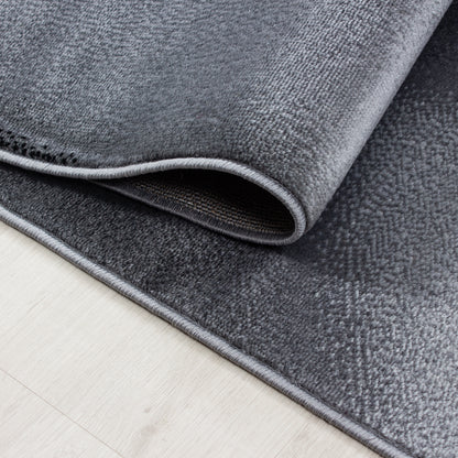 Plus Vloerkleed – Zwart – Golvend 3D Design – Laagpolig