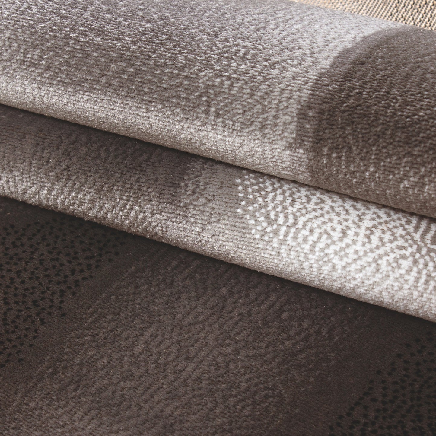 Plus Vloerkleed – Bruin – Golvend 3D Design – Laagpolig