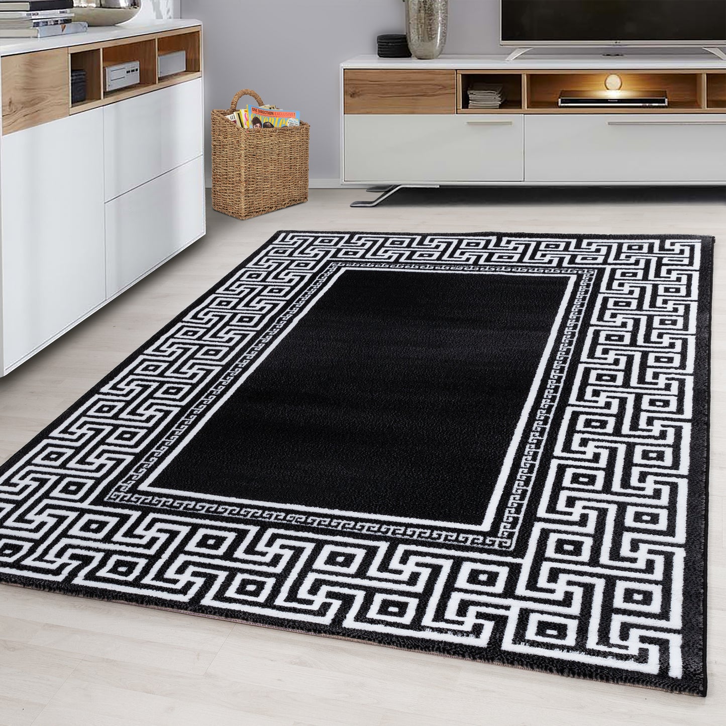 Parma Vloerkleed – Zwart Klassiek Randmotief – Laagpolig & Modern Design