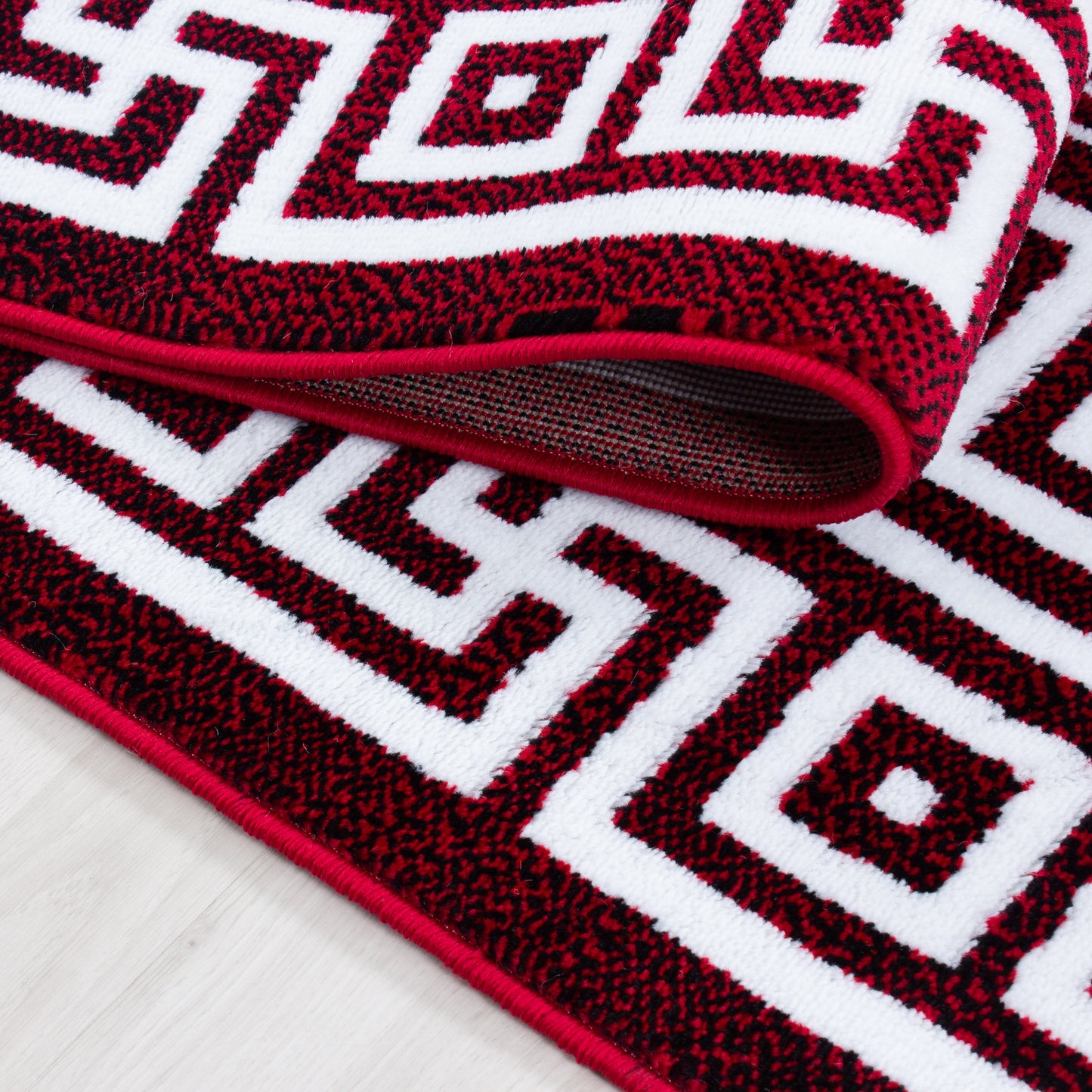 Parma Vloerkleed – Rood Klassiek Randmotief – Laagpolig & Modern Design