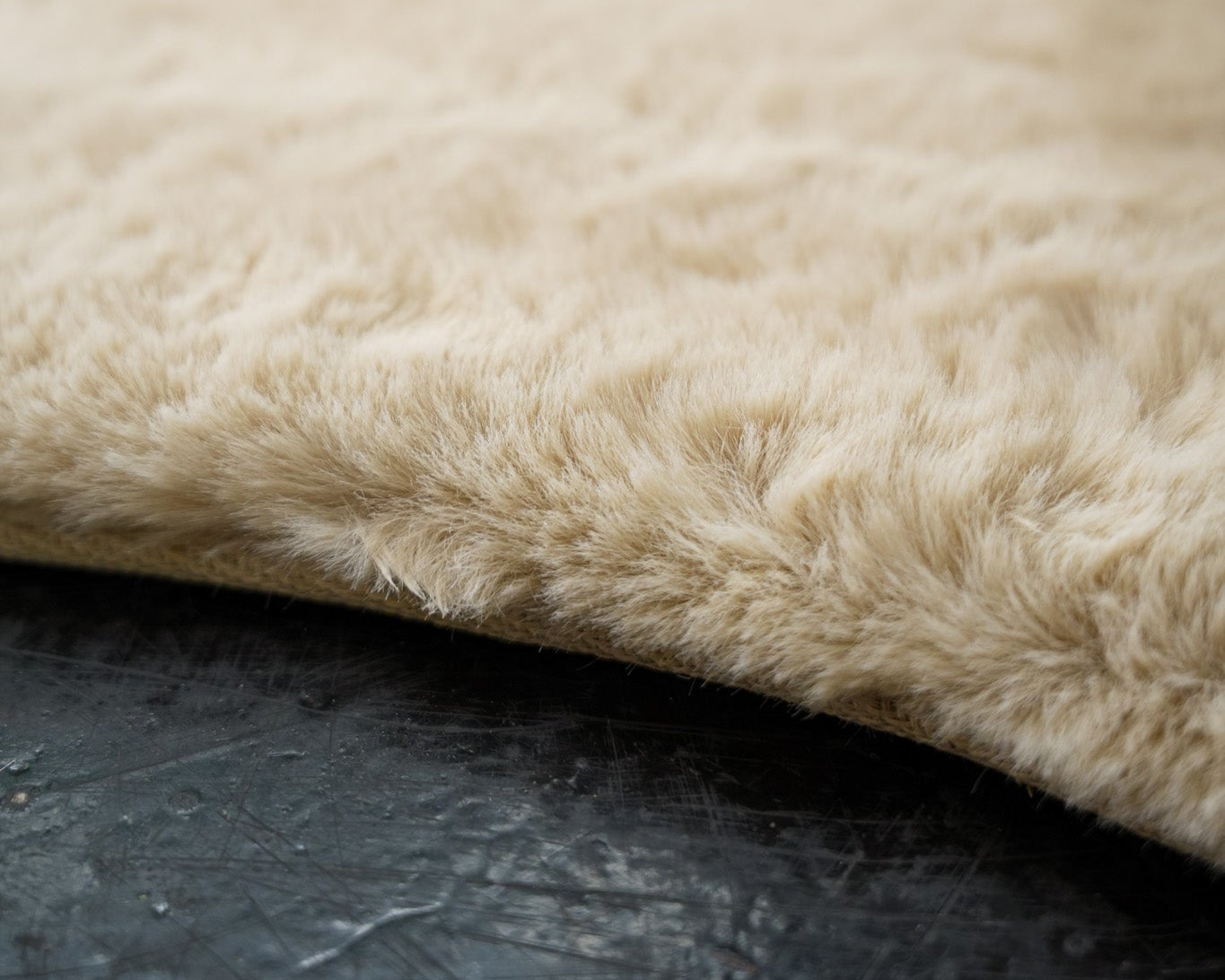 Heaven Vloerkleed – Beige – Organische Vormen – Ultra Zacht & Hoogpolig