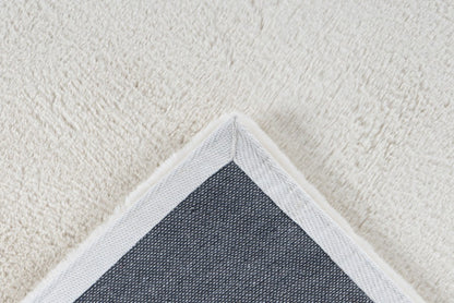 Hoogpolig vloerkleed Emotion – Cream met een zachte en warme uitstraling