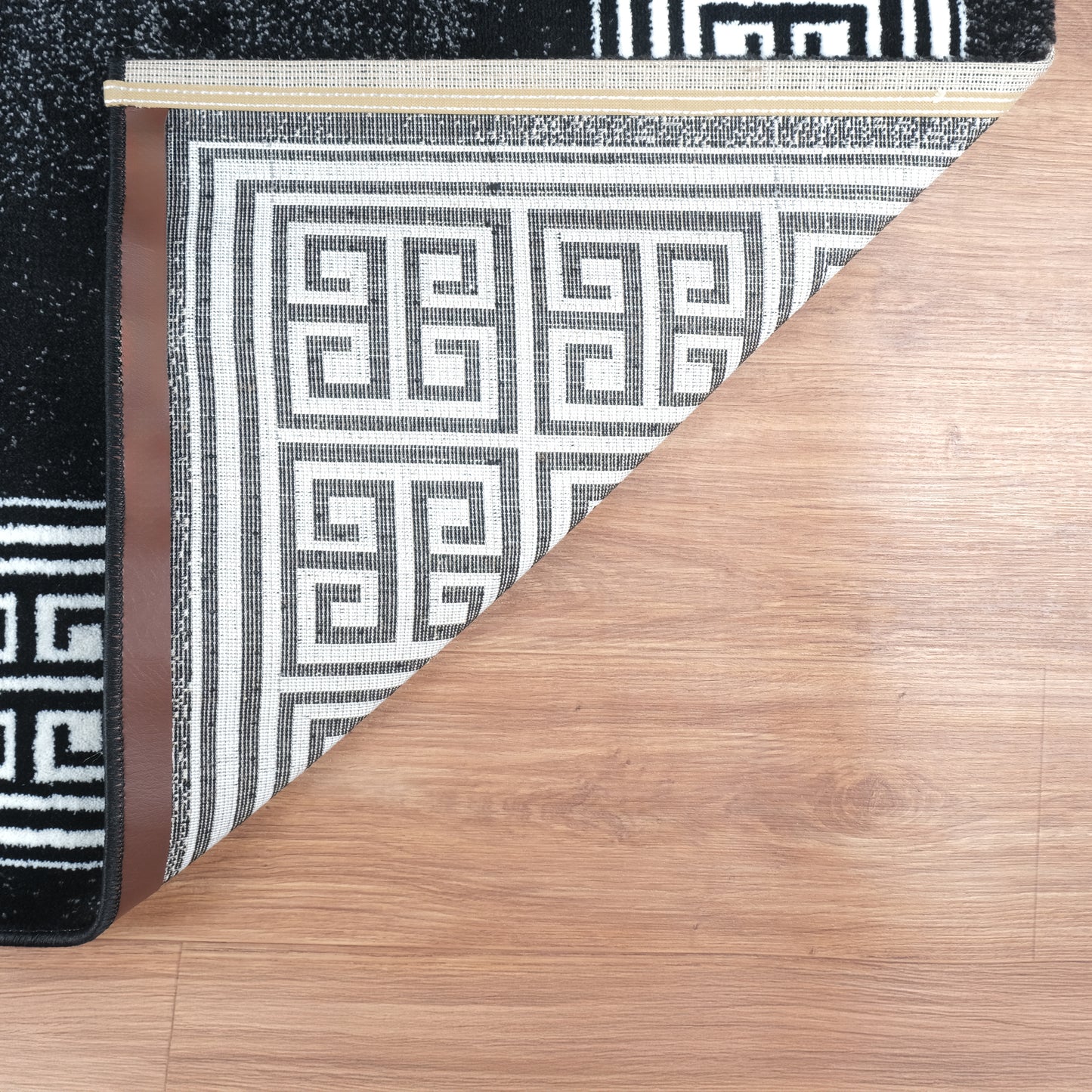 Blanca Vloerkleed – Laagpolig vloerkleed met Griekse rand – Zwart/Wit