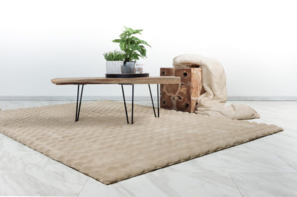 Hoogpolig vloerkleed Harmony – Beige met zachte ribbelstructuur