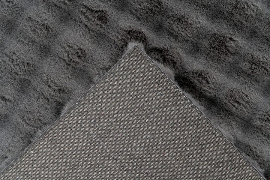 Hoogpolig vloerkleed Harmony – Antraciet met zachte ribbelstructuur