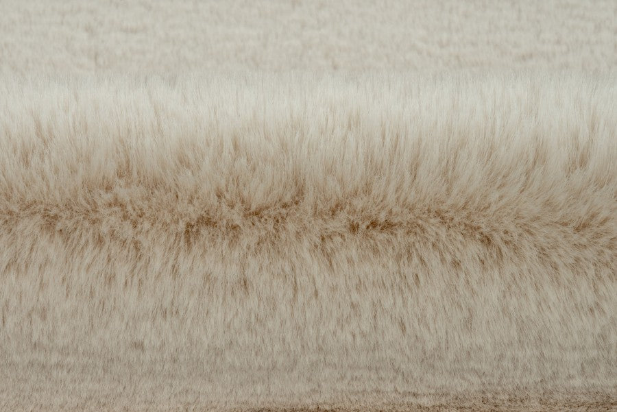 Heaven Fluffy Vloerkleed – Ivory – Zacht & Effen