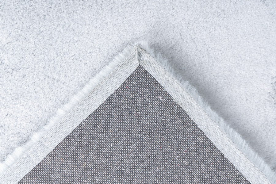 Heaven Fluffy Vloerkleed – Zilver – Zacht & Effen