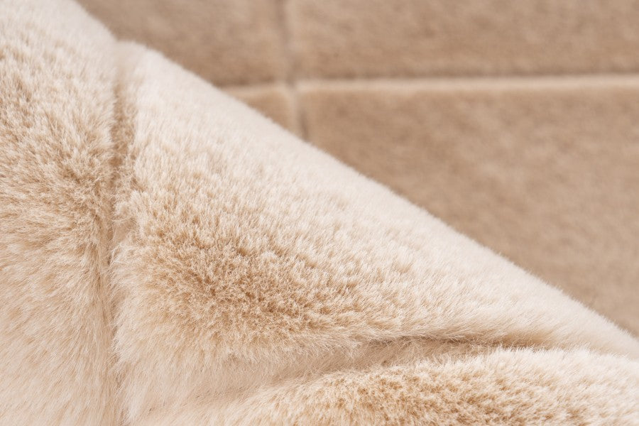 Hoogpolig vloerkleed Impulse – Beige met zacht ruitpatroon en fluwelige glans