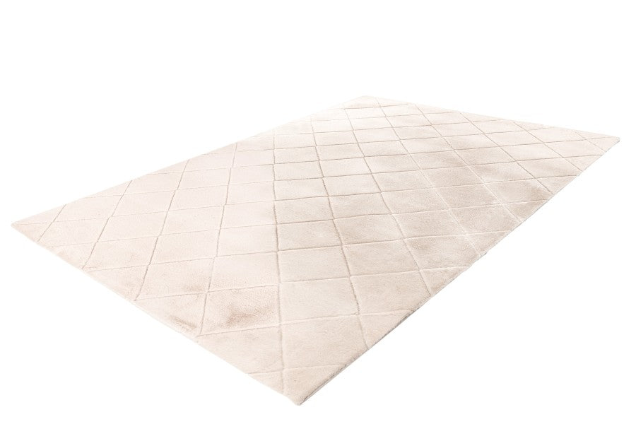 Hoogpolig vloerkleed Impulse – Ivory met elegante uitstraling en fijn ruitpatroon