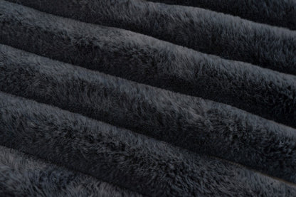 Plush deken – Antraciet met zachte ribbelstructuur