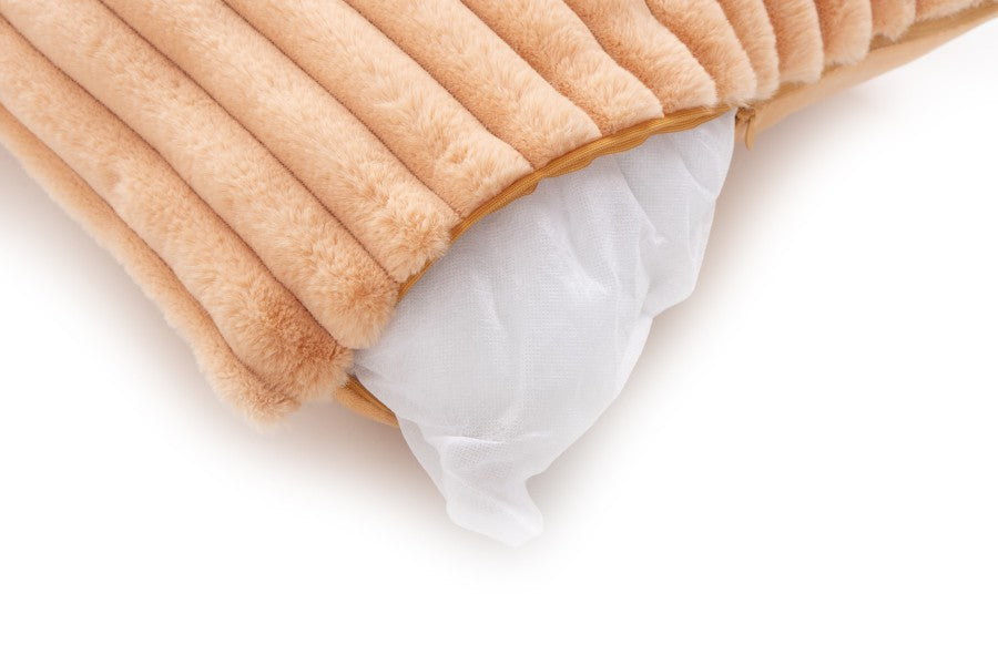 Plush kussen – Perzik met zachte ribbelstructuur
