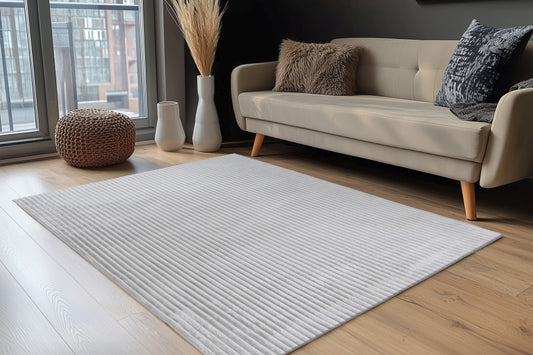 Hoogpolig vloerkleed Plush – zilver met luxueuze ribstructuur