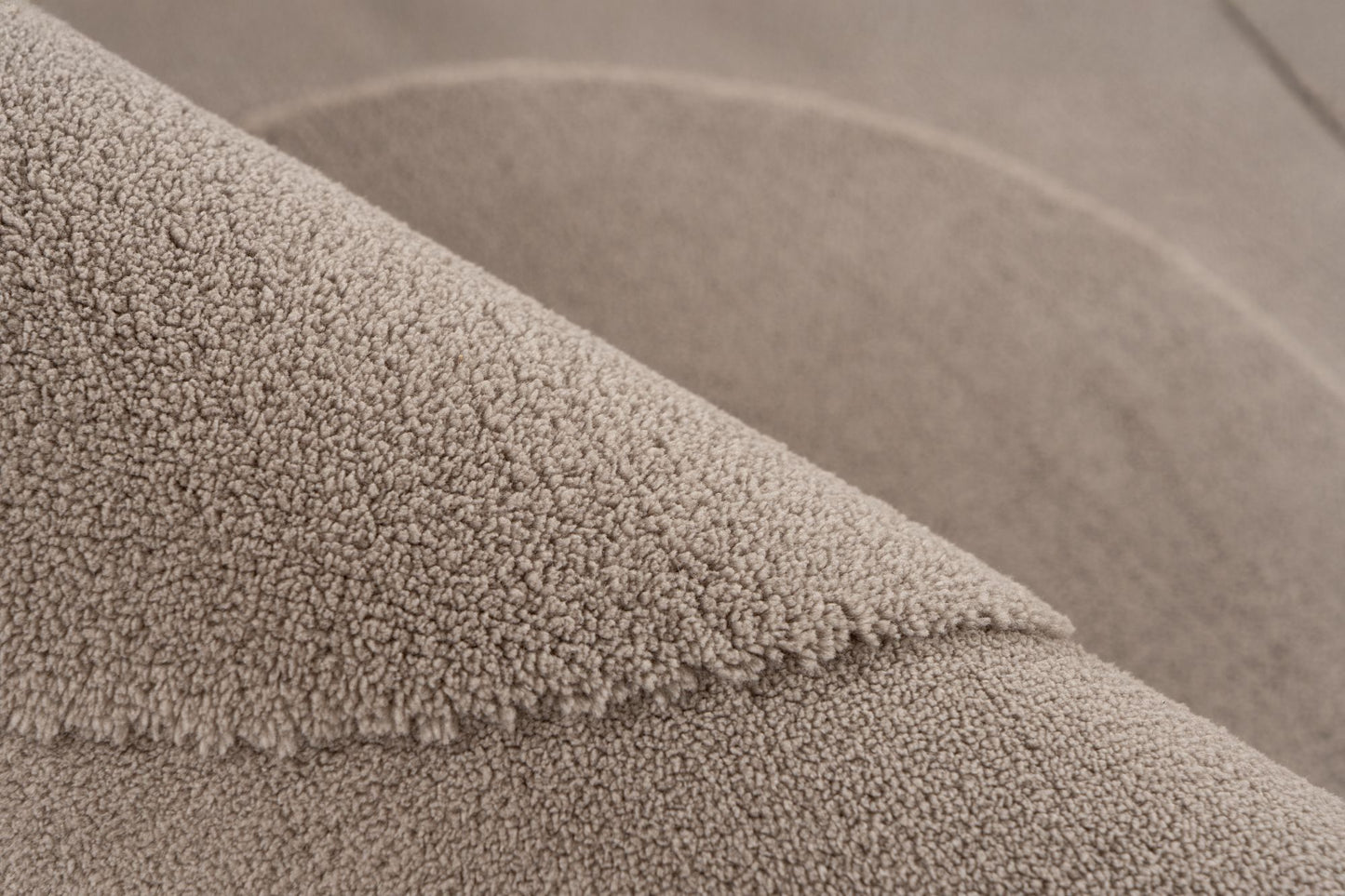 Focus – Taupe 3D structuur – Laagpolig vloerkleed