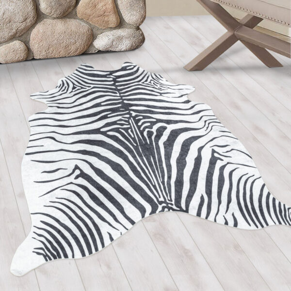 Etosha Vloerkleed – Zebra Zwart/Wit – Wasbaar & Zacht – Dierenhuid Look