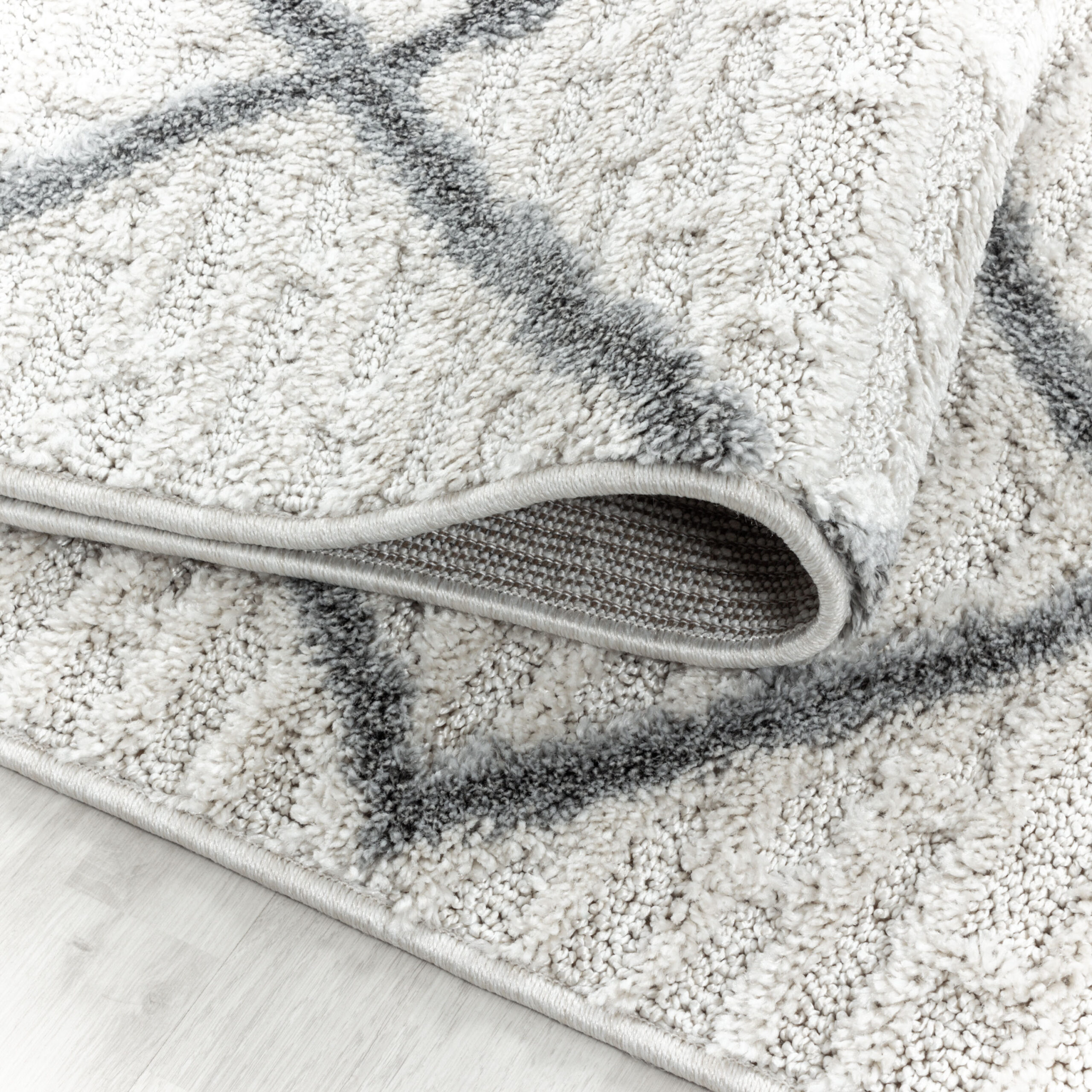 4701-Cream-7-Falten