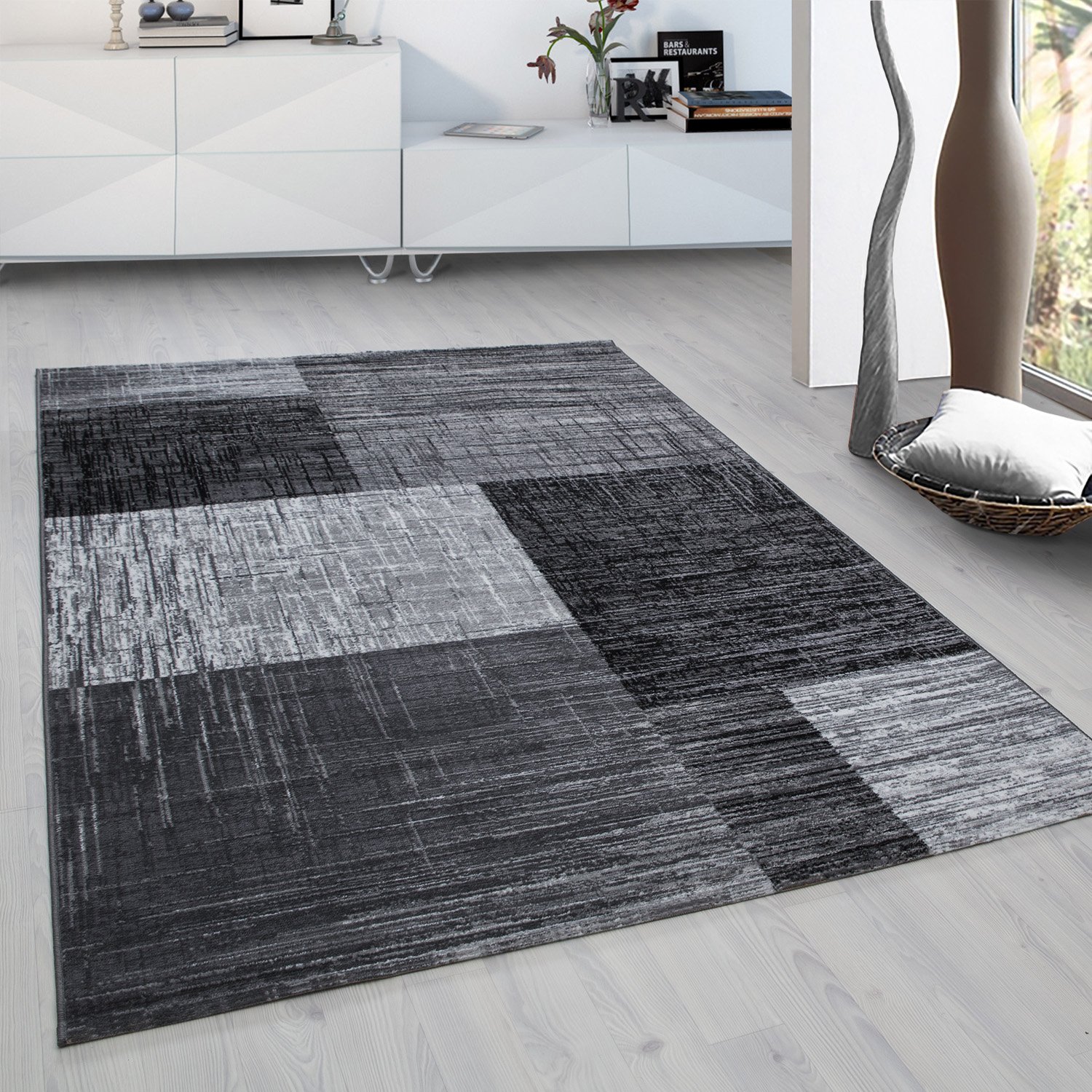 8001-Black-2-Winkel