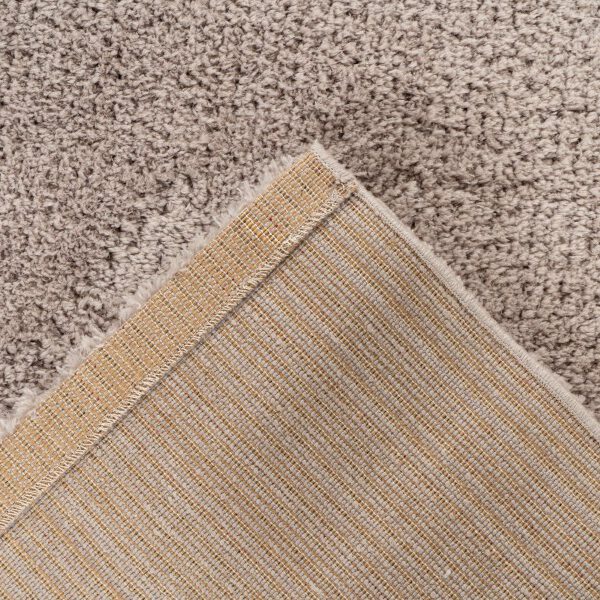 Hoogpolig vloerkleed Dream – Beige, zacht en warm van tint