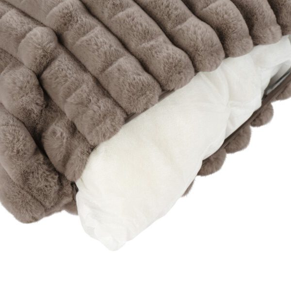 Harmony kussen – Taupe met gewatteerde structuur en heerlijk zacht