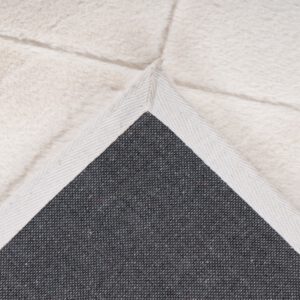 Hoogpolig vloerkleed Impulse – Ivory met elegante uitstraling en fijn ruitpatroon