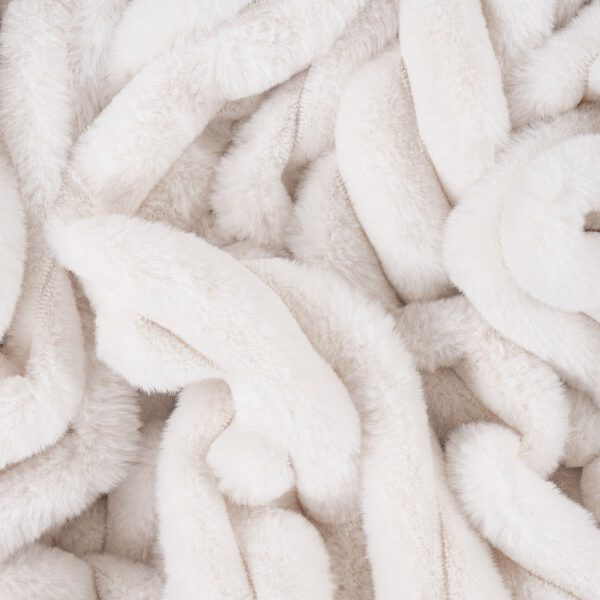 Plush deken – Ivory met zachte ribbelstructuur