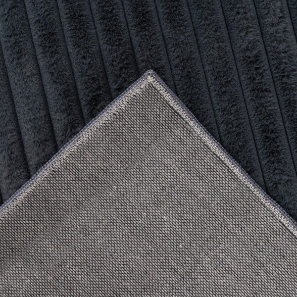 Hoogpolig vloerkleed Plush – antraciet met diepe ribtextuur