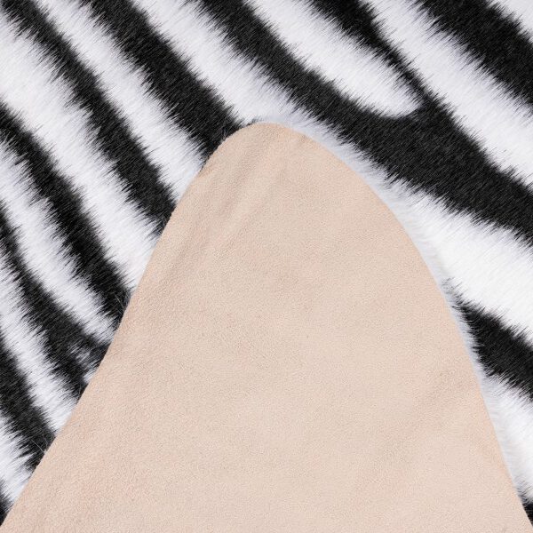 Rodeo zebra vloerkleed – zwart-wit dierenvacht look
